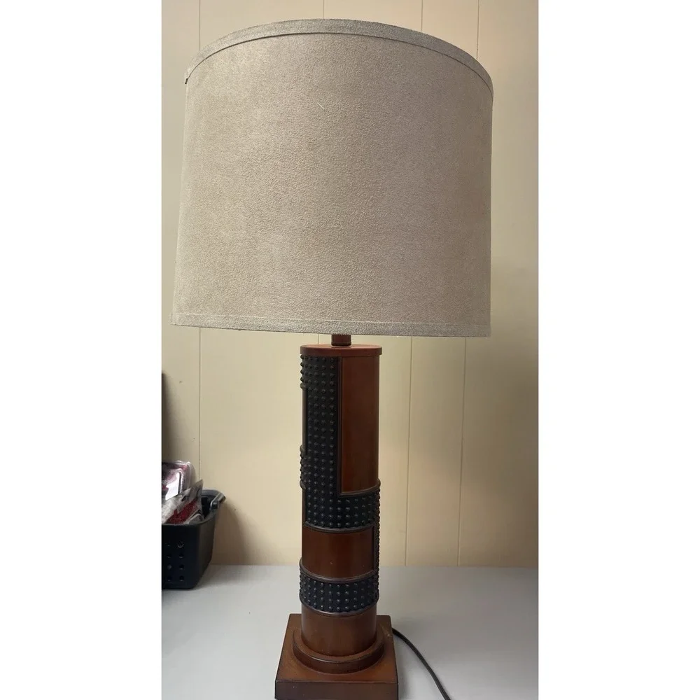 Mid-Century Style Faux Wood Studded‎ Table Lamp w/ Beige Drum Shades Works